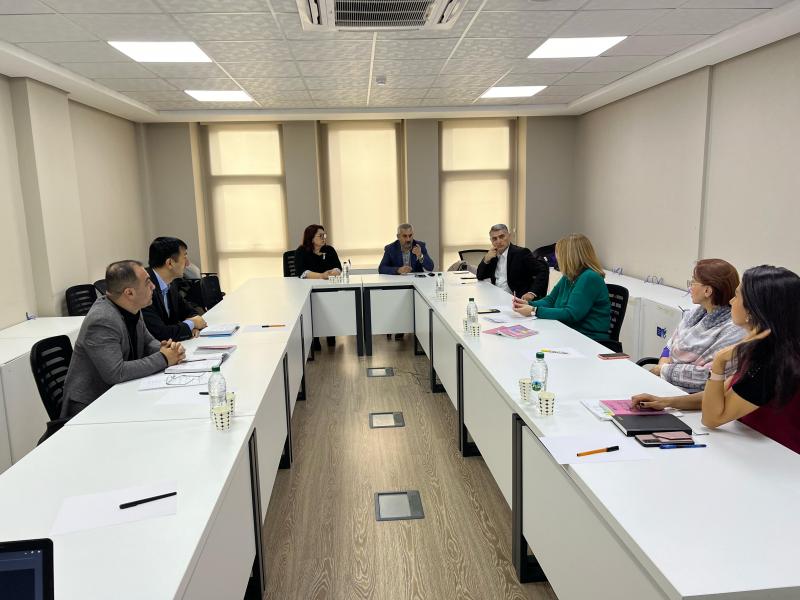 28 noyabr 2023-cü il tarixində xüsusi qabiliyyət tələb edən Musiqi sənəti istiqaməti ixtisasları üzrə seminar keçirilib