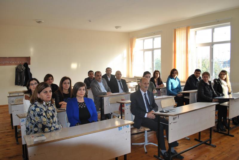 Dövlət İmtahan Mərkəzi Şirvan şəhərində qiymətləndirmə tapşırıqlarının hazırlanması və onların meyarlar əsasında yoxlanılmasına (marker) dair hazırlıq kursları təşkil edib
