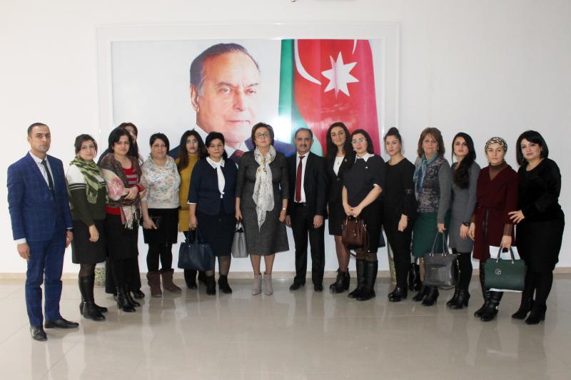 Salyan rayonunda yeni təhsil proqramı əsasında qiymətləndirmə tapşırıqlarının hazırlanması və onların  meyarlar əsasında yoxlanılmasına (marker) dair hazırlıq kursu təşkil edilib.