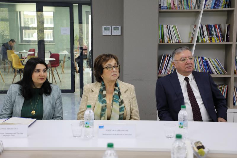 Dövlət İmtahan Mərkəzi və AQA Qlobal Qiymətləndirmə Xidmətinin nümayəndələri arasında görüş keçirilib