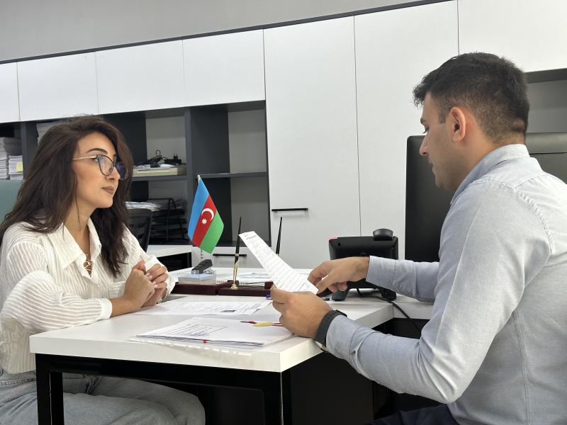 Zal nəzarətçisi sertifikatı əldə etmək istəyən şəxslər üçün ilkin test imtahanı davam edir və təlimlər mərhələsinə başlanılır