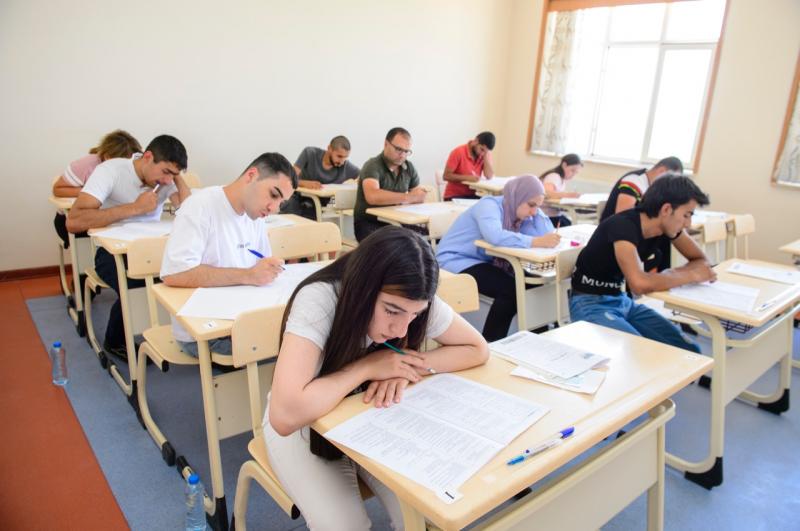 İyulun 7-də DİM tərəfindən II ixtisas qrupu (o cümlədən III ixtisas qrupu üzrə DT və TC altqruplarının hər ikisini seçənlər üçün coğrafiya fənni) üzrə ali təhsil müəssisələrinə qəbul imtahanı keçirilib