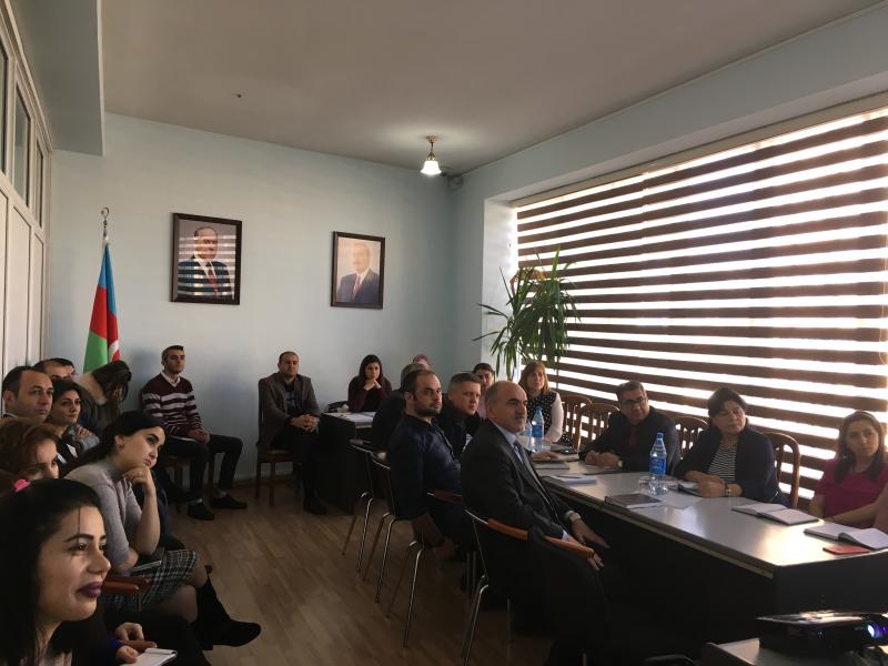 Dövlət İmtahan Mərkəzində Litvalı ekspert tərəfindən dövlət qulluğuna qəbulda səriştələrin yoxlanılması üzrə situasiya yönümlü qiymətləndirmə alətlərinin hazırlanması istiqamətində təlimlər təşkil olunub