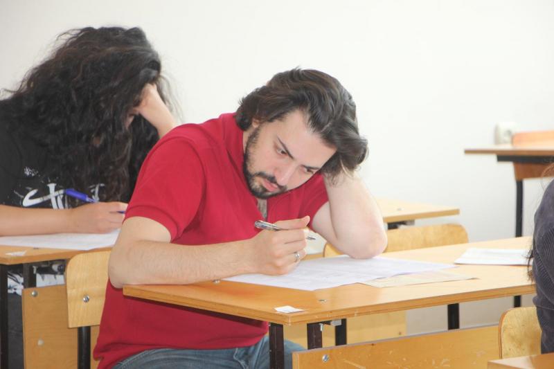15 may 2022-ci il tarixində Dövlət İmtahan Mərkəzi rezidenturaya qəbul imtahanının birinci mərhələsini (birinci cəhd) keçirib