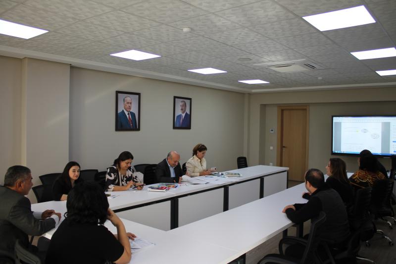 Dövlət İmtahan Mərkəzində 4 noyabr 2022-ci il tarixində işçi qruplarının iclasları keçirilib