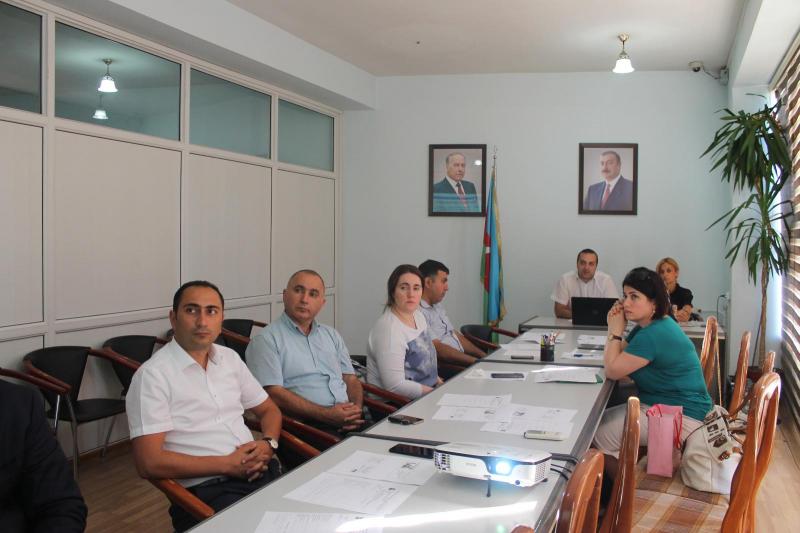 “Dövlət qulluğu vəzifələrinin tutulması məqsədilə müsahibənin keçirilmə qaydaları” mövzusunda təlim təşkil edilmişdir