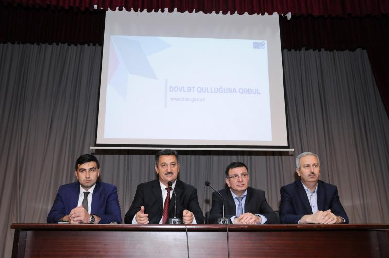 Azərbaycan Dövlət İqtisad Universiteti  və Azərbaycan Dövlət Neft və Sənaye Universitetində "Dövlət qulluğu sisteminin mahiyyəti və əhəmiyyəti" mövzusunda növbəti tədbir həyata keçirilmişdir