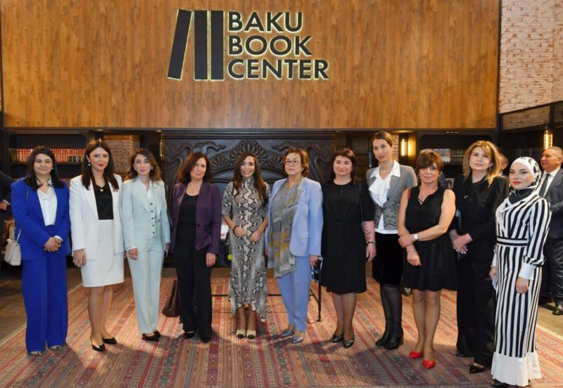 "Azərbaycan dili üzrə Sertifikasiya İmtahanı” üçün hazırlanan metodik vəsaitin təqdimatı keçirilib