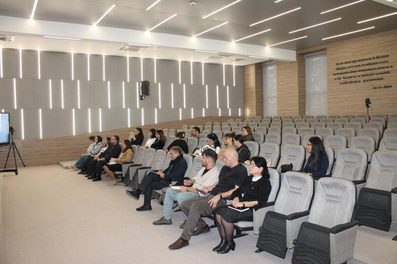 19 dekabr 2022-ci il tarixində Azərbaycan dili, ingilis dili və informatika fənləri üzrə hazırlıq kurslarının növbəti məşğələləri keçirilib