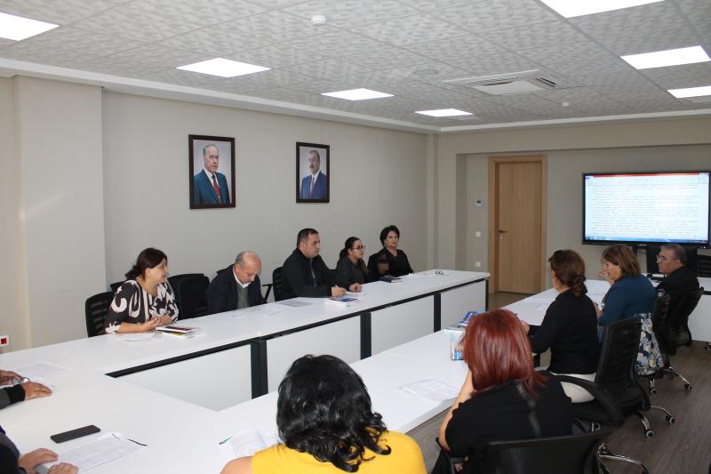 28 oktyabr 2022-ci il tarixində Dövlət İmtahan Mərkəzində işçi qruplarının iclasları keçirilib