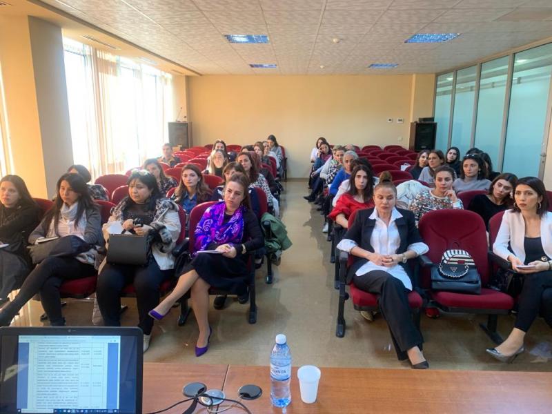 "Şagird-məzun" sistemi üzrə ümumtəhsil məktəblərinin əlaqələndiriciləri ilə növbəti seminarlar keçirilib