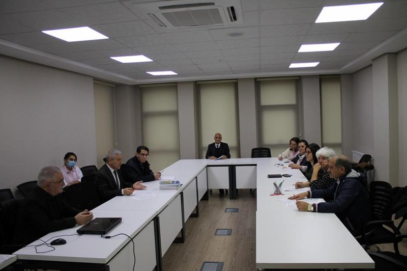 DİM-də 14 noyabr 2022-ci il tarixində Azərbaycan dili və ingilis dili fənləri üzrə işçi qruplarının iclasları keçirilib