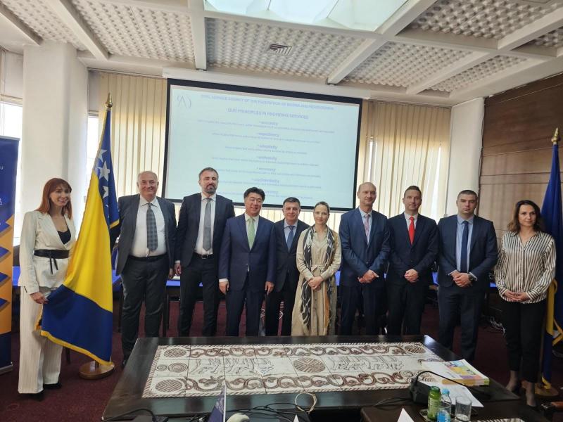 DİM-in Direktorlar Şurasının sədr müavini Bəhram Xəlilov dövlət qulluğu məsələləri ilə bağlı Serbiya və Bosniya və Herseqovinada keçirilən beynəlxalq tədbirlərdə iştirak edib