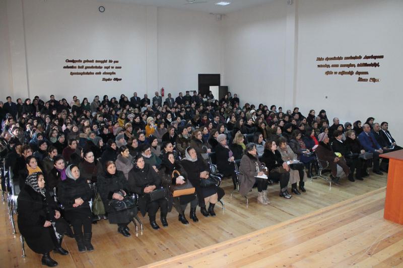 DİM Şəmkirdə ingilis, rus, alman və fransız dili fənləri üzrə elmi-metodiki seminarlar təşkil edib