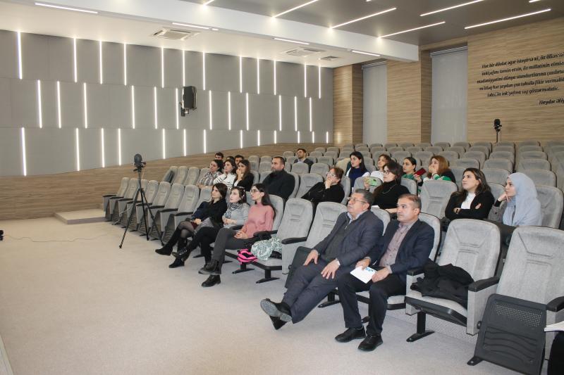 5 dekabr 2022-ci il tarixində ingilis dili, Azərbaycan dili və informatika fənləri üzrə hazırlıq kurslarının məşğələləri keçirilib