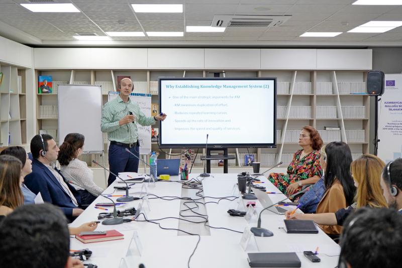 “Azərbaycanda dövlət qulluğu sistemində islahatlara dəstək” texniki yardım layihəsi çərçivəsində DİM-in əməkdaşları üçün növbəti təlim keçirilib