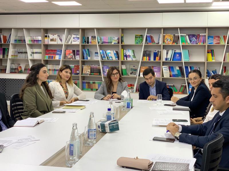 Dövlət orqanlarının əməkdaşları üçün “Dövlət orqanlarında inzibati vəzifələrin tutulması şərtləri və qaydaları” mövzusunda təlim keçirilib