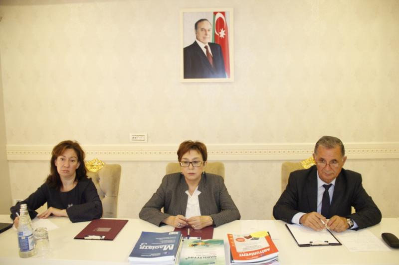 DİM Direktorlar Şurasının sədri Məleykə Abbaszadə Cəlilabad rayonunda vətəndaşları qəbul edib