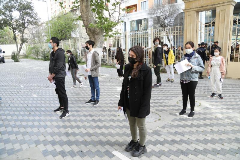 30 aprel 2021-ci il tarixində tam (11 illik) orta təhsil səviyyəsi üzrə buraxılış imtahanı keçirilir 