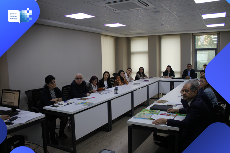 23 oktyabr 2023-cü il tarixində Dövlət İmtahan Mərkəzində Azərbaycan dili, Azərbaycan dili (dövlət dili), ingilis dili və informatika fənləri üzrə işçi qruplarının iclasları keçirilib