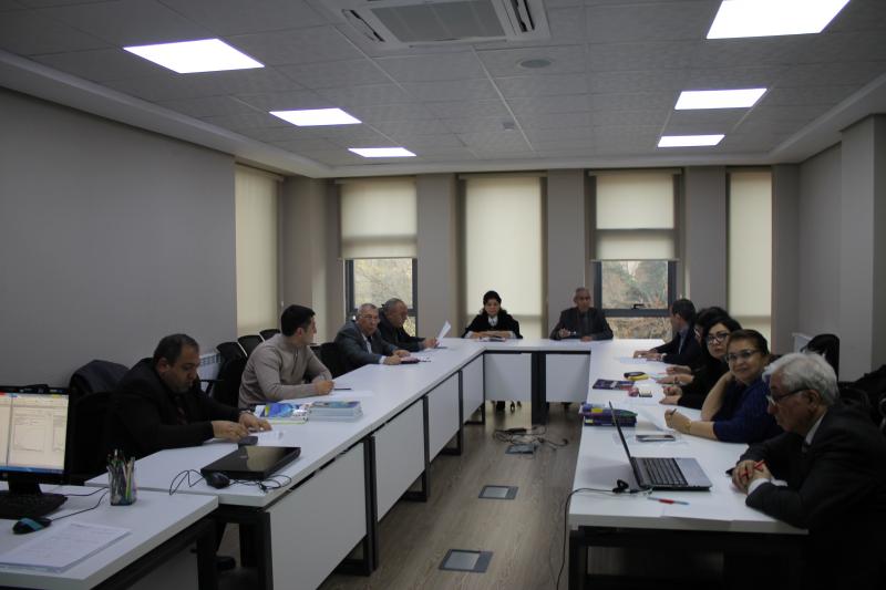 Dövlət İmtahan Mərkəzində 23 dekabr 2022-ci il tarixində coğrafiya və riyaziyyat fənləri üzrə işçi qruplarının iclasları keçirilib