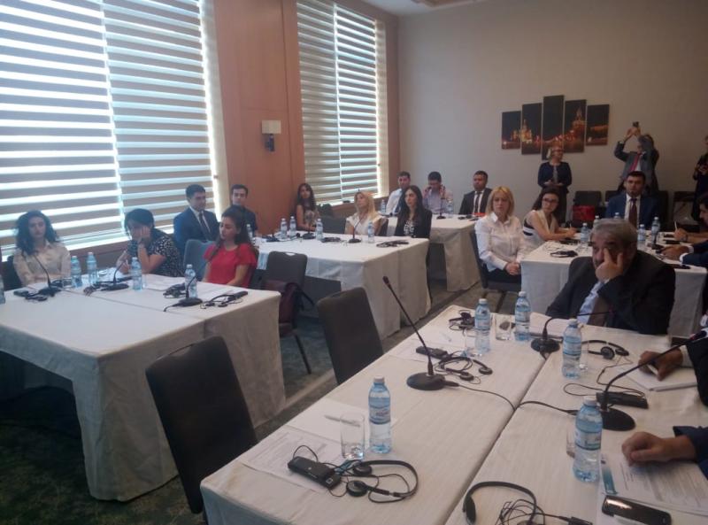 “Dövlət idarəçiliyində səmərəli nəzarət mexanizmi” mövzusunda seminar keçirilib