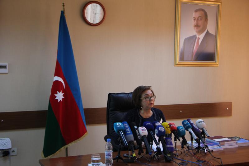 Dövlət İmtahan Mərkəzində 2019-cu il mart və aprel aylarında keçirilimiş buraxılış imtahanları ilə əlaqədar mətbuat konfransı keçirilib