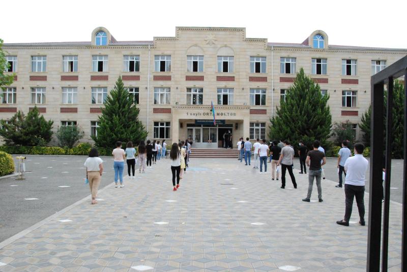 Bu gün növbəti buraxılış (qəbul) imtahanları keçirilib