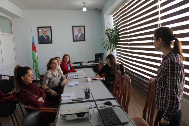 Dövlət İmtahan Mərkəzində fənlər üzrə hazırlıq kursları keçirilib
