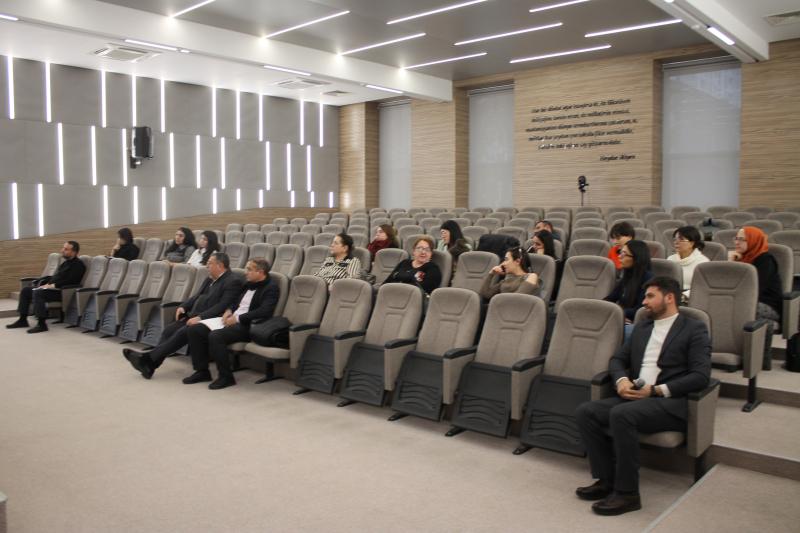 12-13 dekabr 2022-ci il tarixlərində Azərbaycan dili, ingilis dili, informatika və kimya fənləri üzrə hazırlıq kurslarının məşğələləri keçirilib