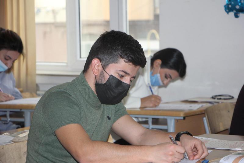 Ali təhsil müəssisələrinin magistraturalarına qəbul imtahanı başa çatıb