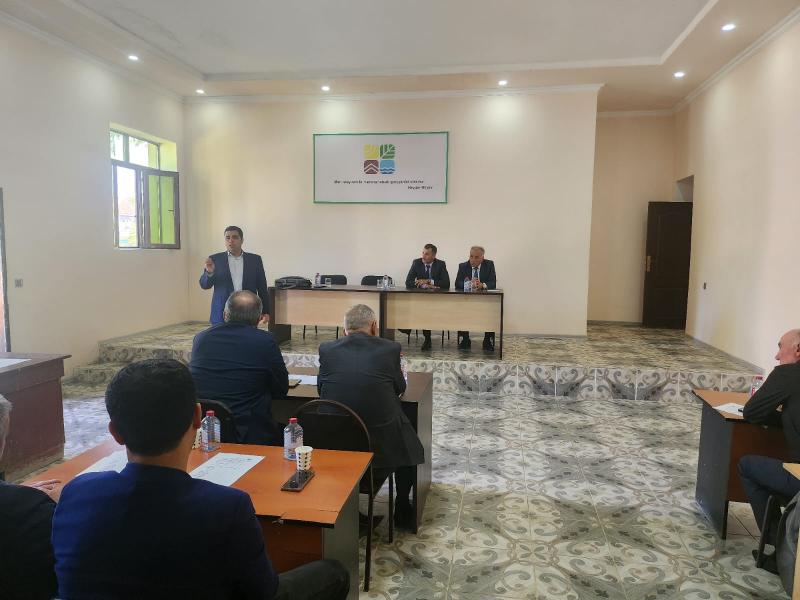 “Dövlət qulluğunda korrupsiyaya qarşı mübarizə və etik davranış qaydalarının praktiki tətbiqi məsələləri” mövzusunda təlim təşkil edilib