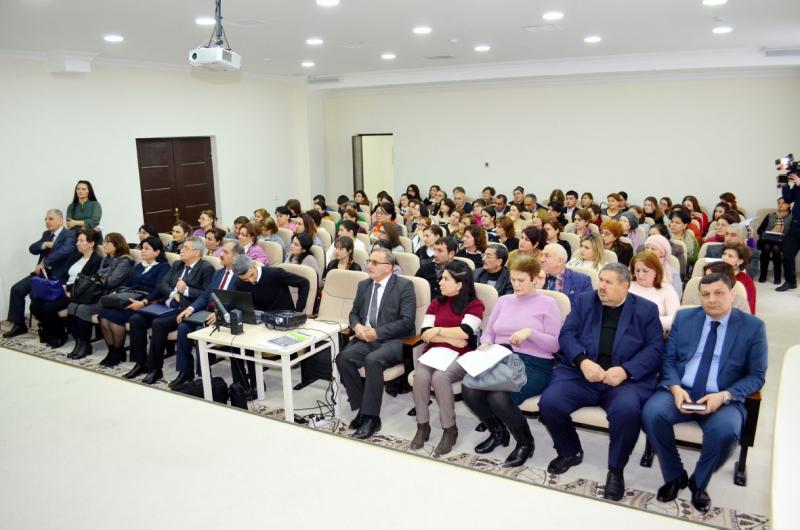 DİM ümumi təhsil pilləsində təhsilalanların yekun qiymətləndirilməsi (buraxılış) və ali təhsil müəssisələrinə qəbul imtahanlarında tətbiq ediləcək yeni qaydalar haqqında Şirvanda elmi-metodiki seminarlar keçirib