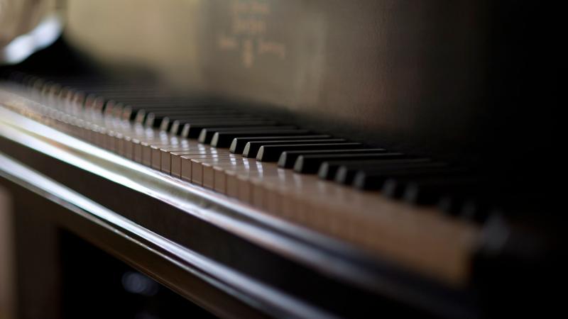 Qabiliyyət imtahanlarında iştirak etmək istəyən konsertmeysterlərin nəzərinə!