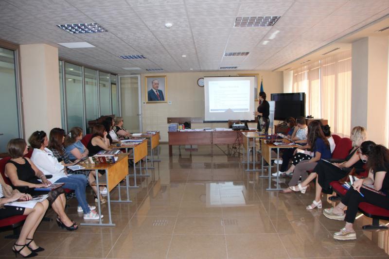 Dövlət İmtahan Mərkəzində “ETS Global” təşkilatının nümayəndələri tərəfindən yerli müəllimlər üçün “TOEFL iBT Propell” təlimi keçirilir