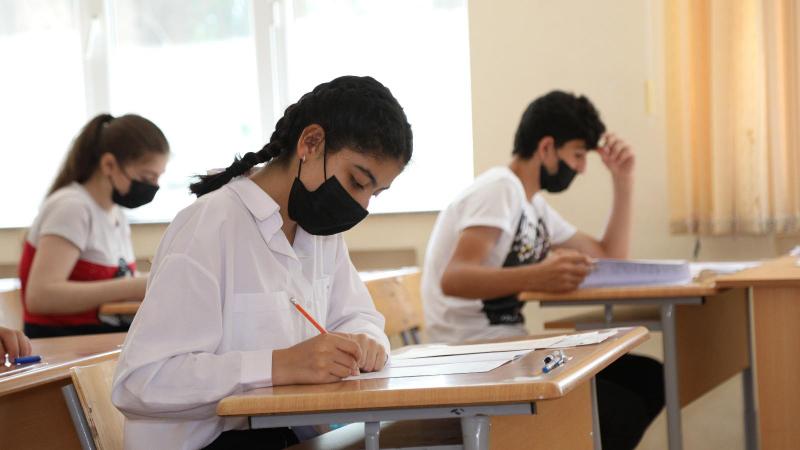 Dövlət İmtahan Mərkəzi tərəfindən 17 iyun 2021-ci il tarixində ümumi (9 illik) orta təhsil səviyyəsi növbəti buraxılış imtahanları keçirilib