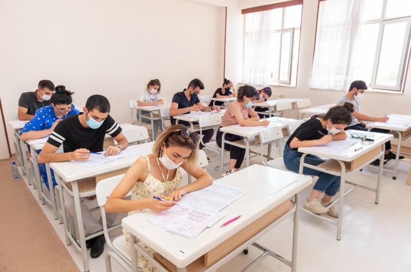 4 avqust 2021-ci il tarixində Dövlət İmtahan Mərkəzi tərəfindən rezidenturaya qəbul imtahanının birinci mərhələsinin (baza fənləri üzrə biliklərin qiymətləndirilməsi) ikinci cəhdi və hərbi liseylərə qəbul imtahanı keçirilib
