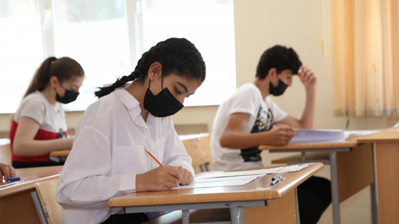 Ümumi (9 illik) orta təhsil səviyyəsi növbəti buraxılış imtahanları keçirilib (17.06.2021)