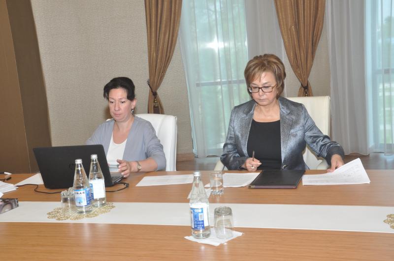 DİM Direktorlar Şurasının sədri Məleykə Abbaszadə İmişli rayonunda vətəndaşları qəbul edib