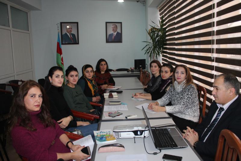 Dövlət İmtahan Mərkəzində fənlər üzrə hazırlıq kursları və elmi-metodiki seminarlar keçirilib