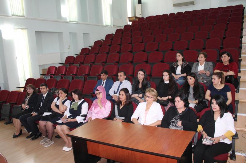 8 may 2019-cu il tarixində Dövlət İmtahan Mərkəzində Qazax rayonu üzrə elektron qeydiyyatdan keçmiş müəllimlər üçün ingilis dili, fransız dili, tarix, fizika, kimya və biologiya fənləri üzrə hazırlıq kursları (birgünlük təlim) təşkil edilib