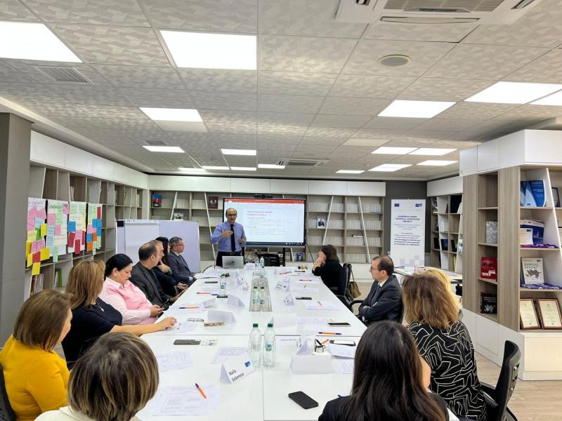 “İdarəetmədə kouçinqin bir metod və alət kimi tətbiqi” adlı təlim keçirilib
