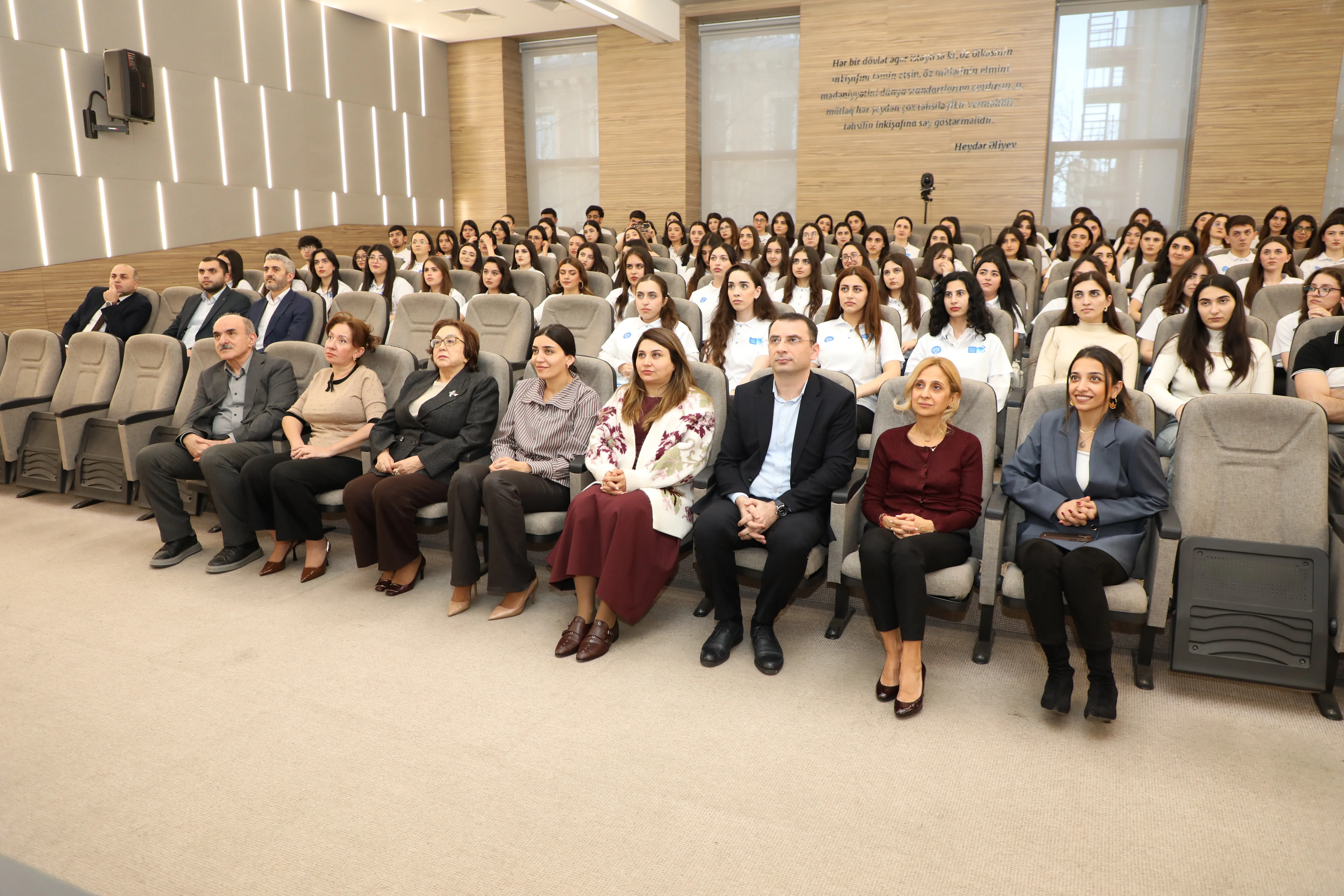 DİM-in könüllülərinə sertifikat təqdim olunub